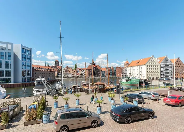 Blue Mandarin Marina * Gdańsk