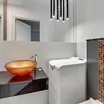 Blue Mandarin Marina Apartment