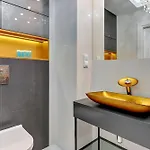 Apartment Blue Mandarin Marina