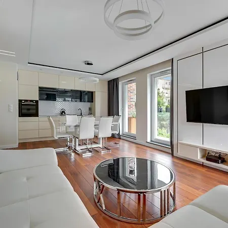 Blue Mandarin Marina