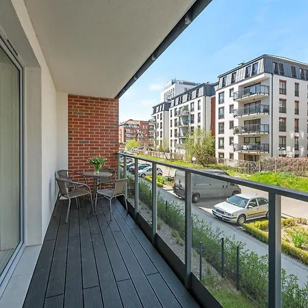 Blue Mandarin Marina Apartment *